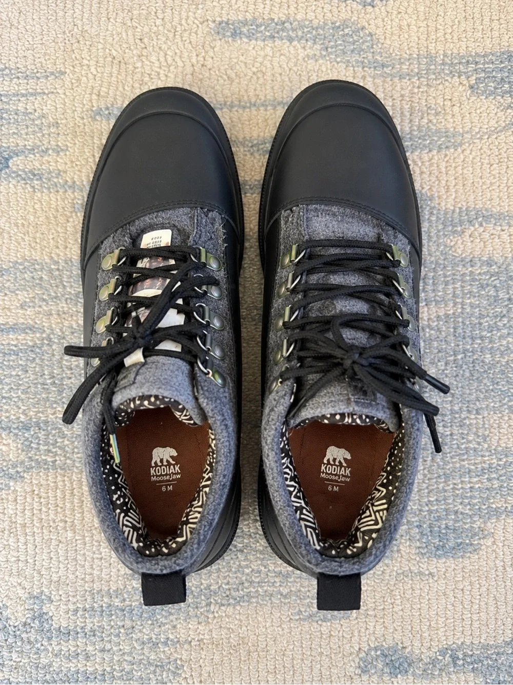 TOM’S MENS CORDOVA CHARCOAL WOOL LEATHER LACE UP HIKING BOOTS SIZE 9 NWT